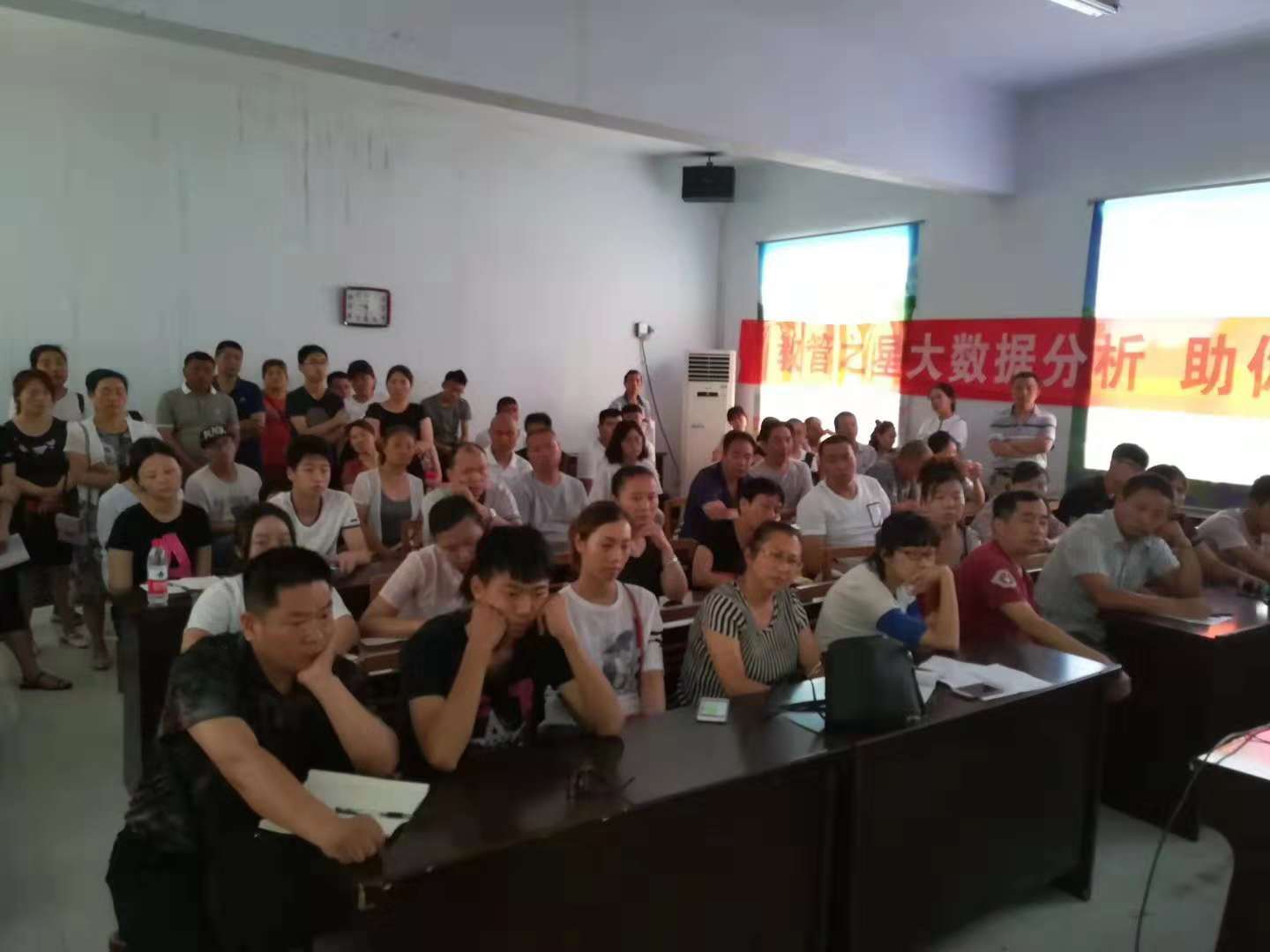 微信图片_201810020918181.jpg